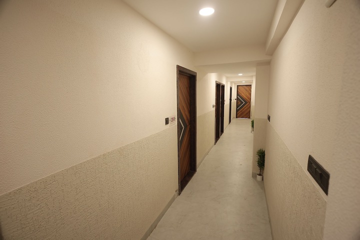 Hotel Interior 4 of 21