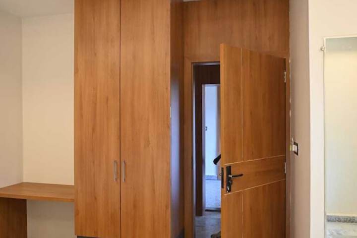 Room 9 of 36