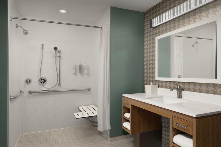 Bathroom shower