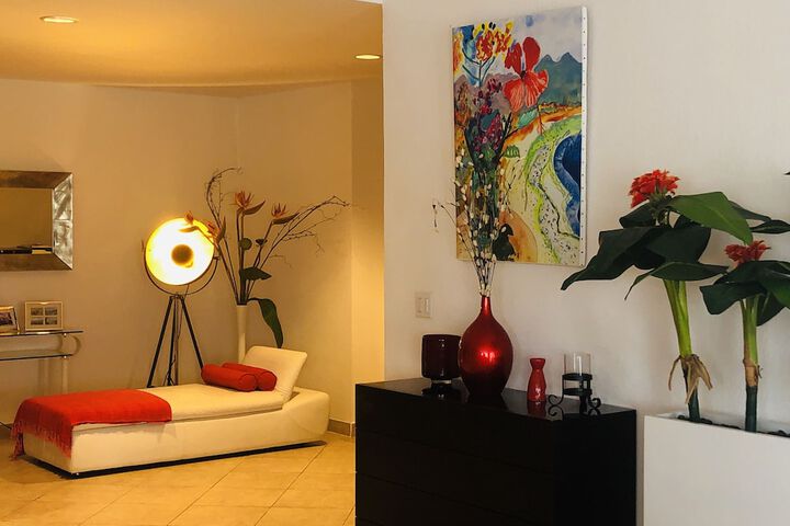 Room 20 of 93