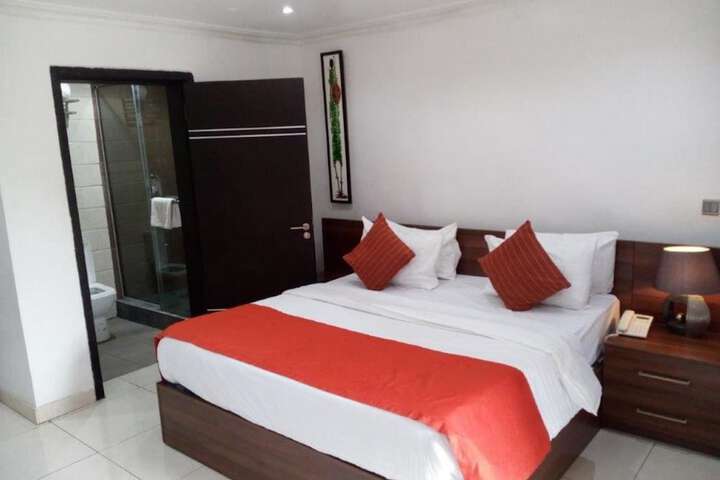 Room 19 of 44