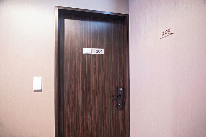 Room 36 of 72