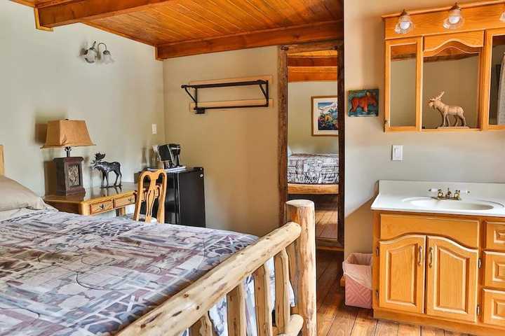 Room 2 of 15