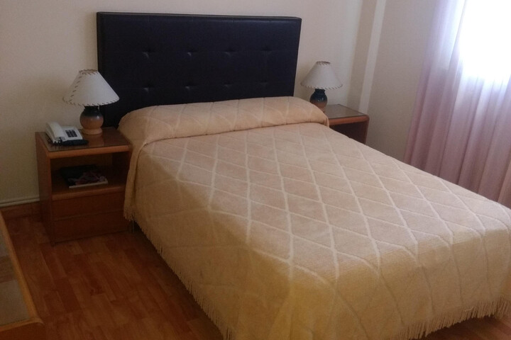 Room 17 of 34