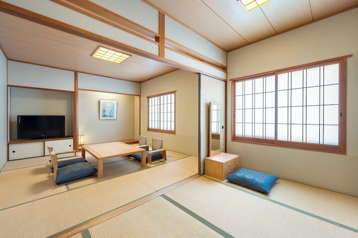 Room 8 of 41
