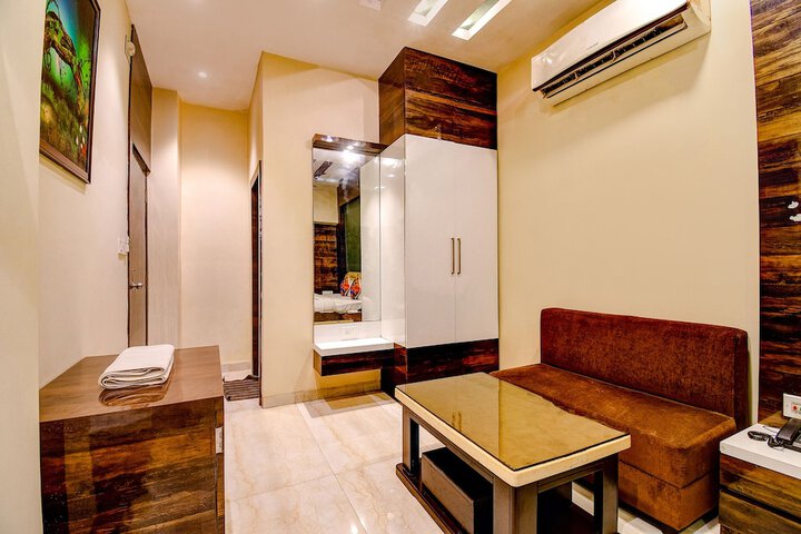 Room 26 of 31