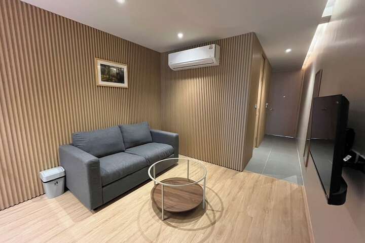 Room 63 of 138