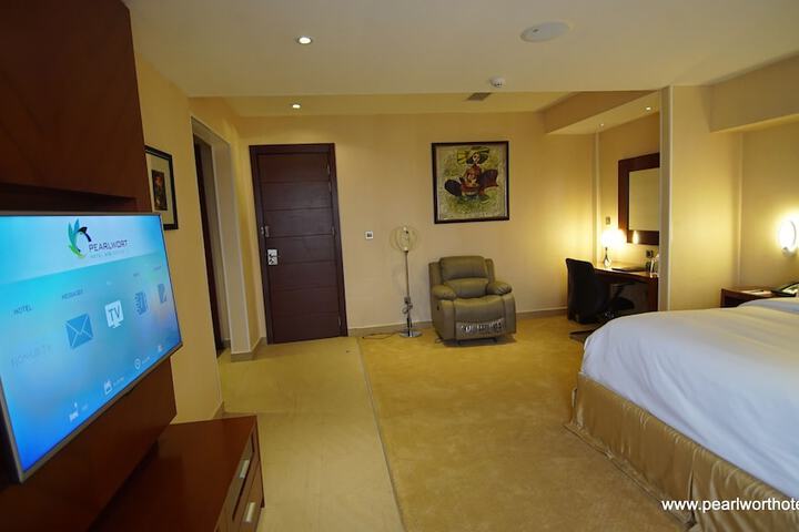 Room 21 of 60