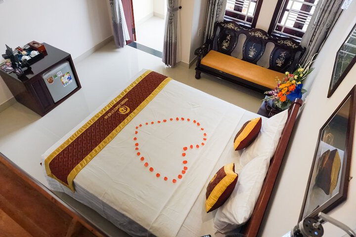 Room 15 of 44