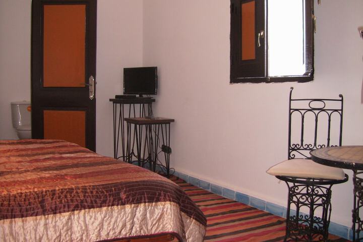 Room 5 of 43