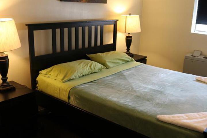 Room 6 of 6