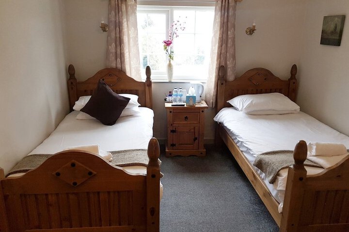 Room 9 of 30
