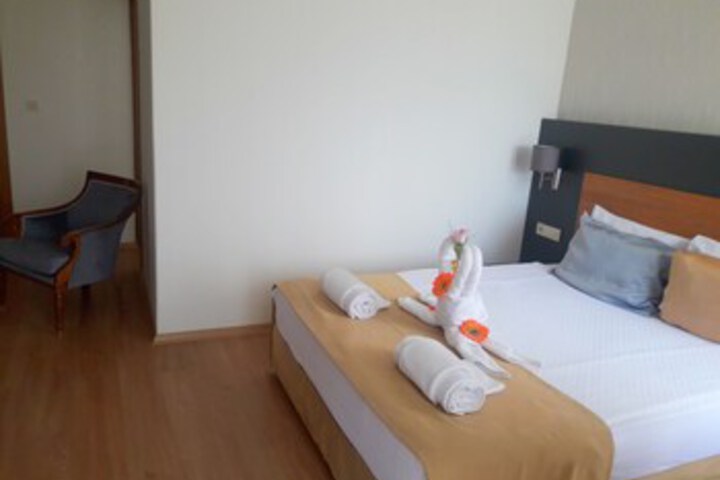 Room 22 of 29