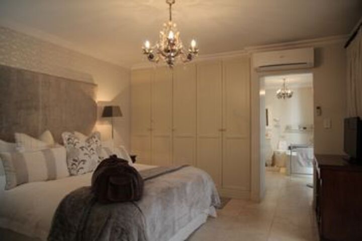 Room 65 of 164