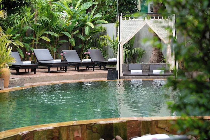 Pool 59 of 109