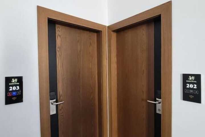 Room 36 of 140
