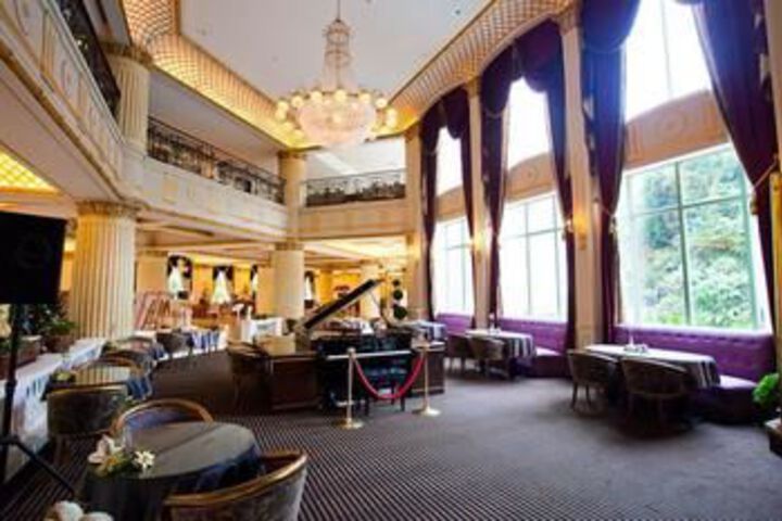 Hotel Bar