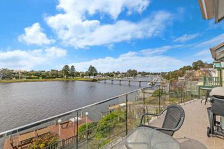 Terrace/Patio 2 of 12