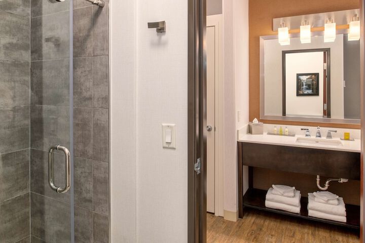 Bathroom shower