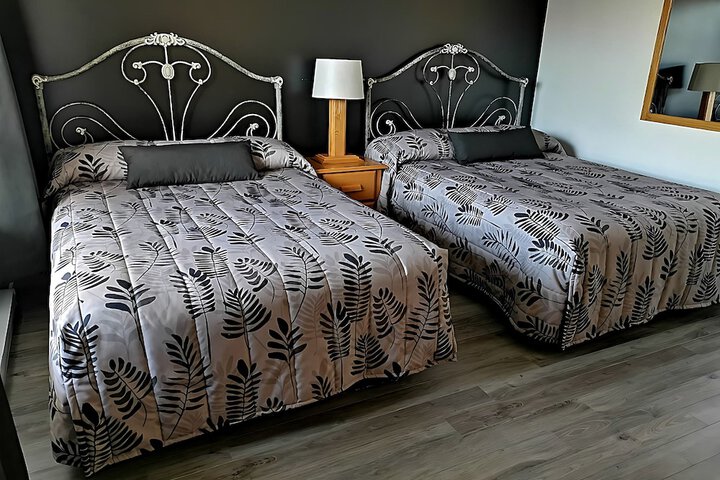 Room 5 of 15