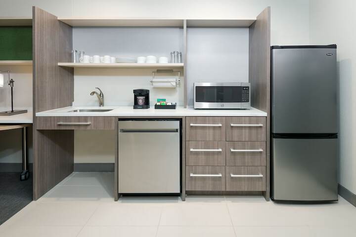 Private kitchenette