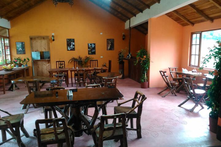 Dining 62 of 173