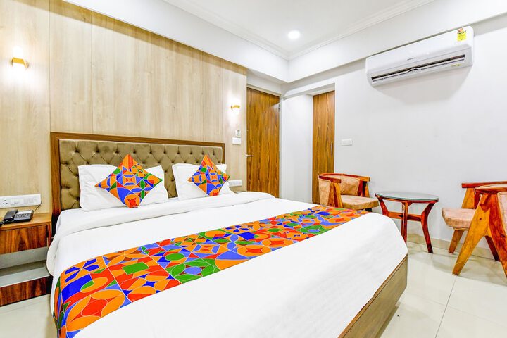Room 14 of 36