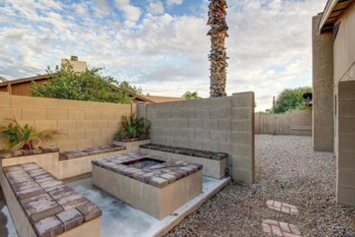 Terrace/Patio 17 of 17