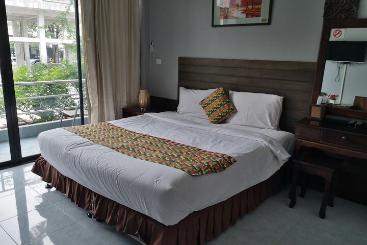 Room 14 of 67