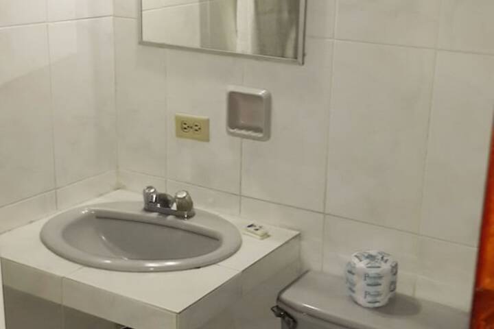 Room 16 of 23