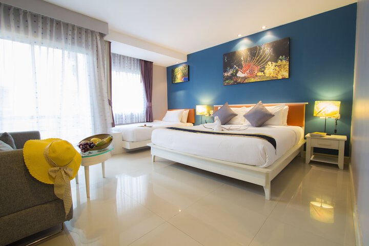Room 18 of 109