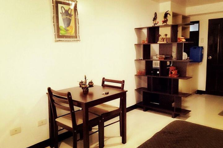 Room 6 of 21