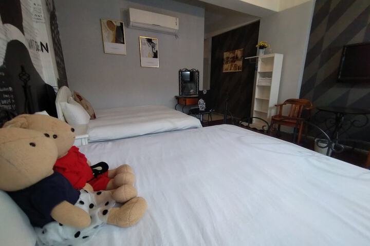 Room 20 of 54