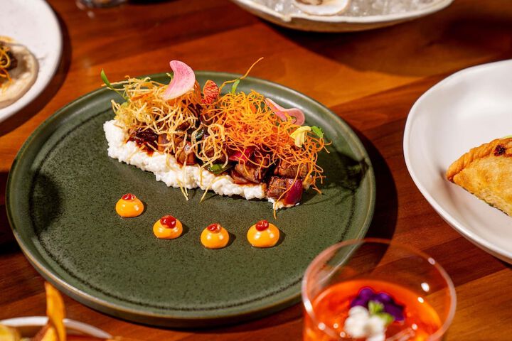 Dining 83 of 154