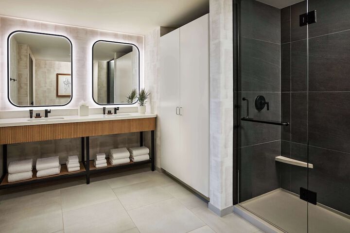 Bathroom shower