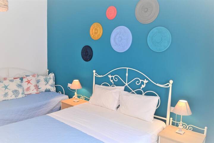 Room 22 of 65