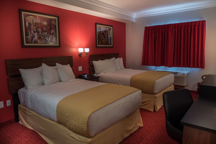 Room 4 of 35