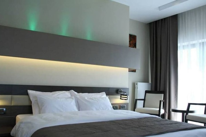 Room 21 of 43