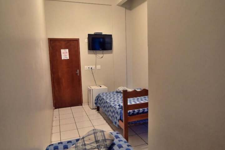 Room 11 of 35