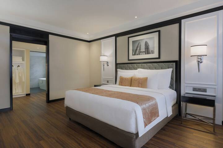 Room 15 of 55