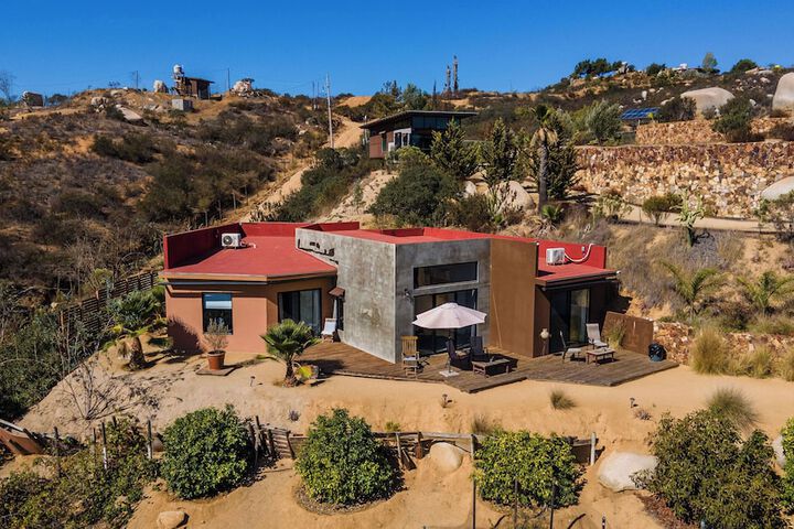 Rancho Cien Piedras