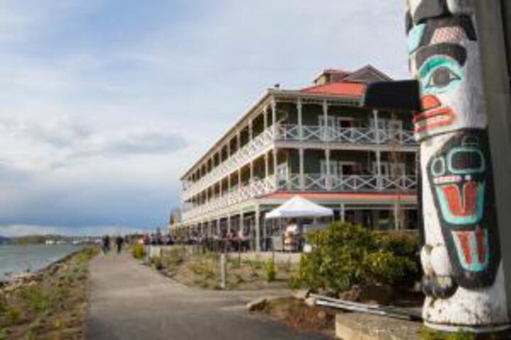 Hotel 37 of 69