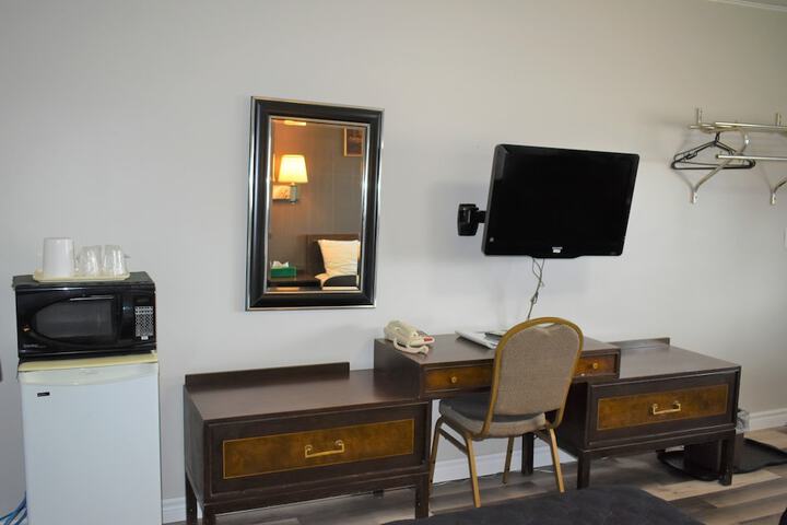 Room 12 of 43