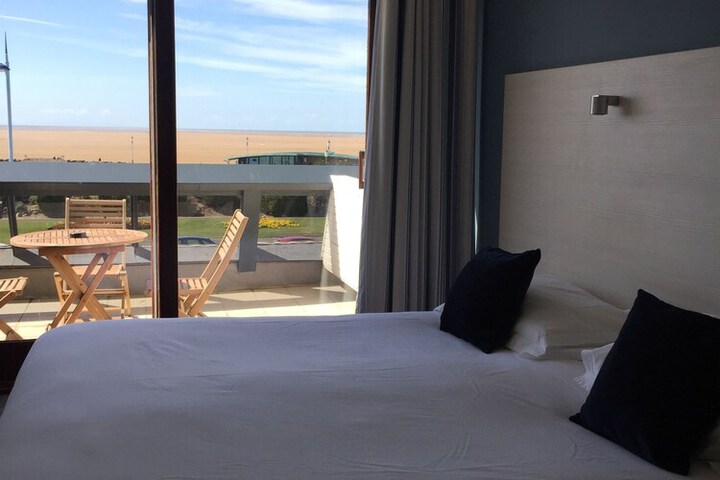 Room 21 of 83