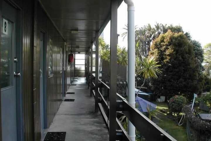 Terrace/Patio 6 of 12
