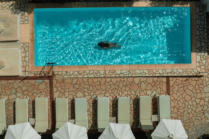 Hotel 98 of 102