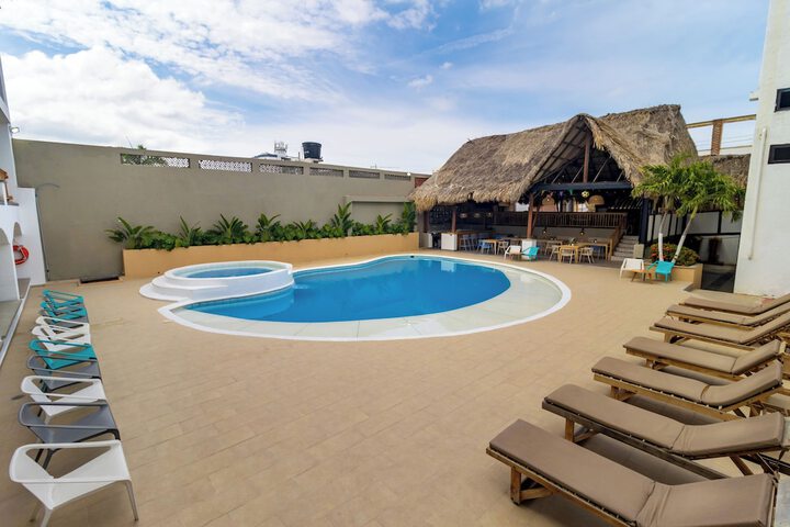 Image of Hotel Sansiraka Suites by GEH Suites