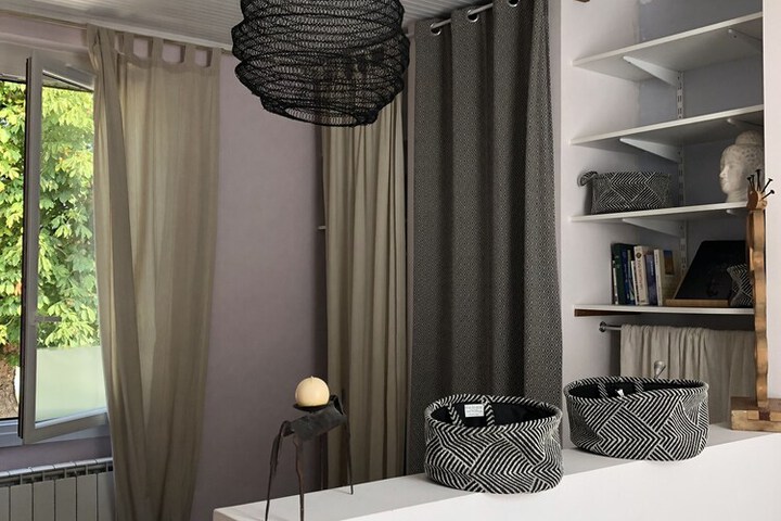 Room 3 of 40