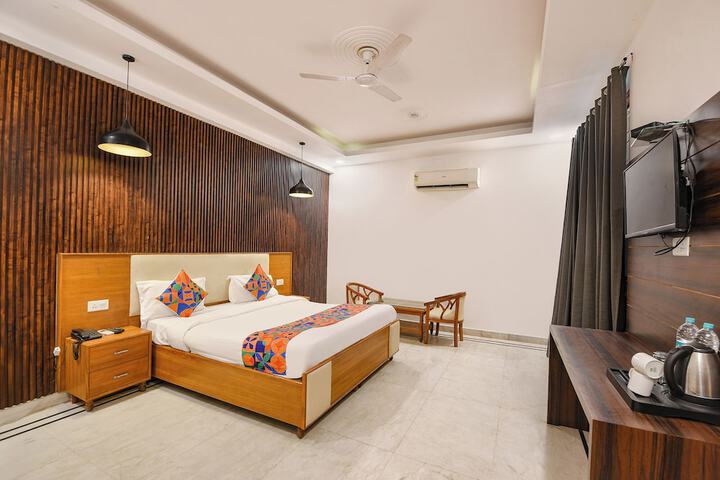 FabHotel Ganeshwaram 45