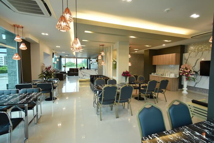 Hotel Interior 3 of 39